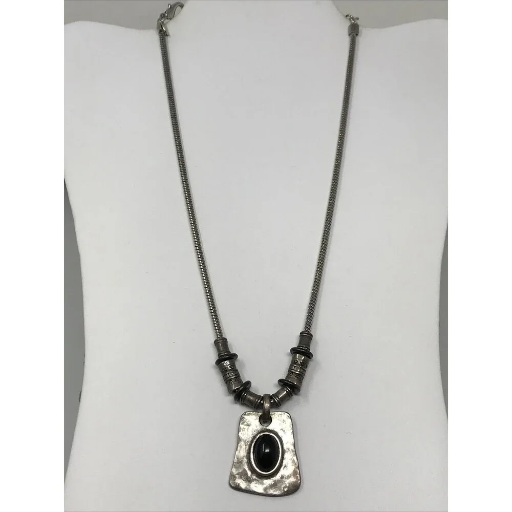 CHICO'S Pendant Necklace Hammered Silver Tone Metal Trapezoid w Black Oval